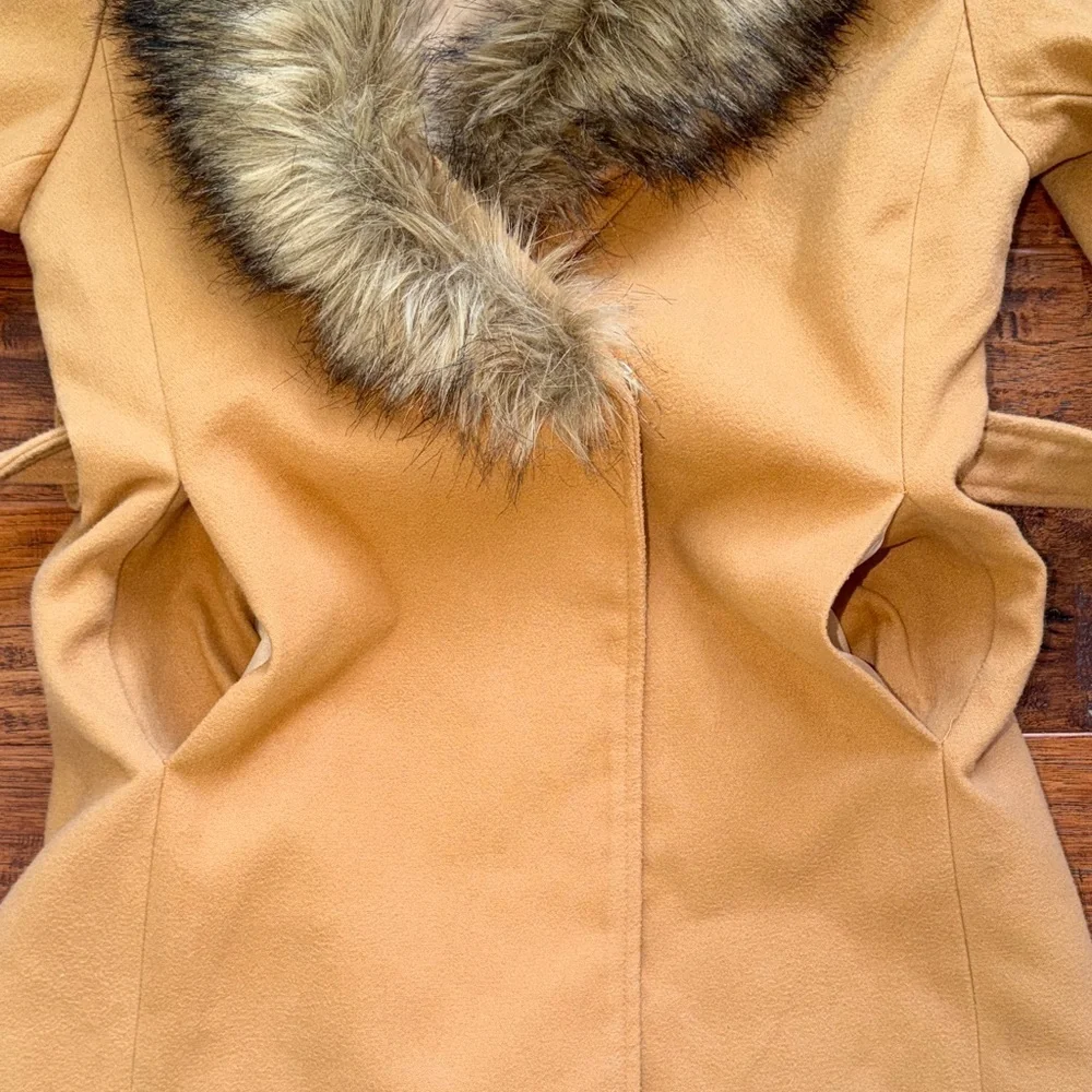 Ivy City Co Kids Sloane Camel Tan Peacoat with Removable Faux Fur Collar, 9/10